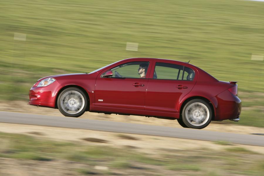  Chevrolet Cobalt SS Sedan 2005 года  (фото 4 из 15)